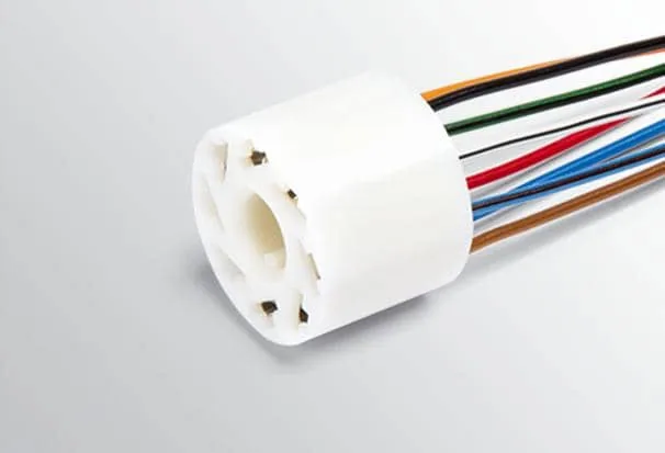 Разъем 21053724564 (8pin) 8 контактов к выключателю аварийной сигнализации для Lada (ВАЗ), Камаз.
